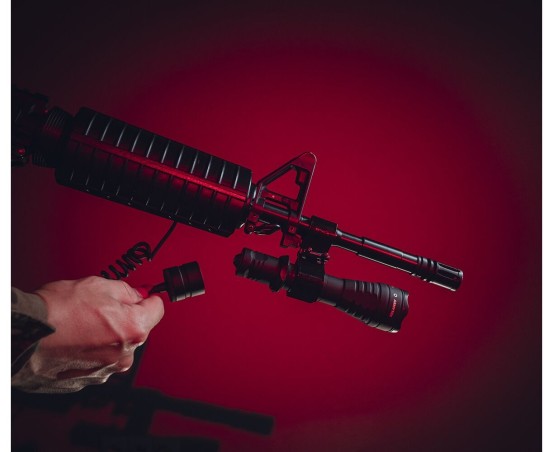 Latarka taktyczna ARMYTEK Predator Pro światło Ciepłe - 1400lm