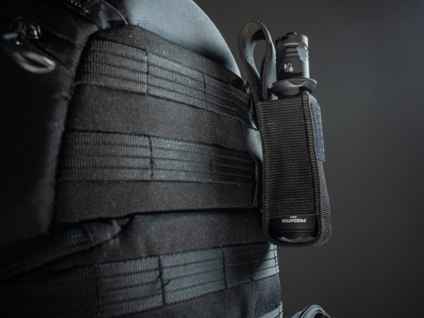 Latarka taktyczna ARMYTEK Predator Pro światło Ciepłe - 1400lm