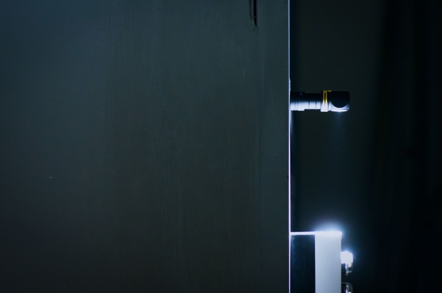 Latarka ARMYTEK Elf C1 światło Ciepłe - 1000lm