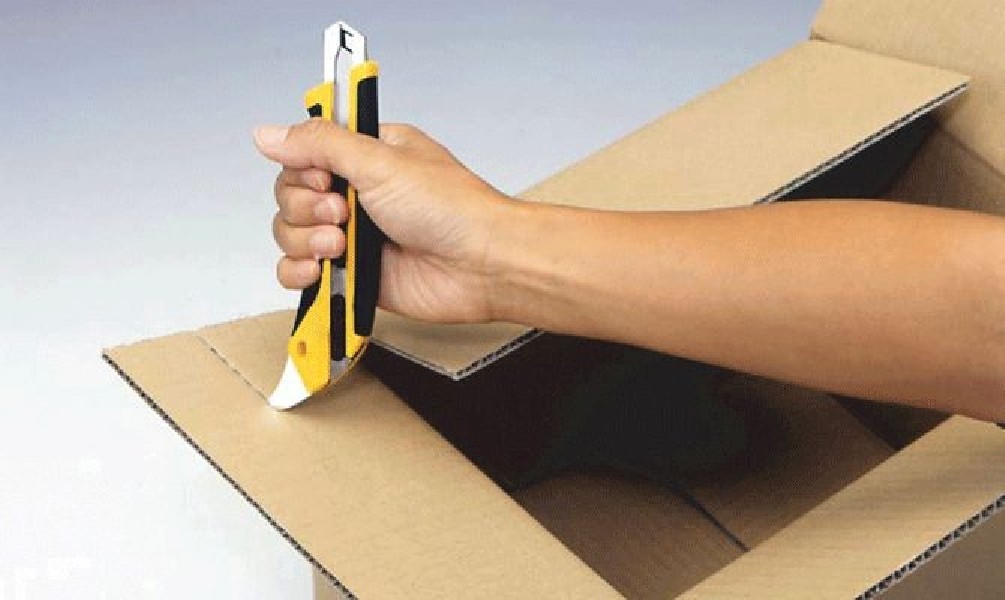 Nóż segmentowy z ostrzem łamanym 18mm OLFA L5-AL