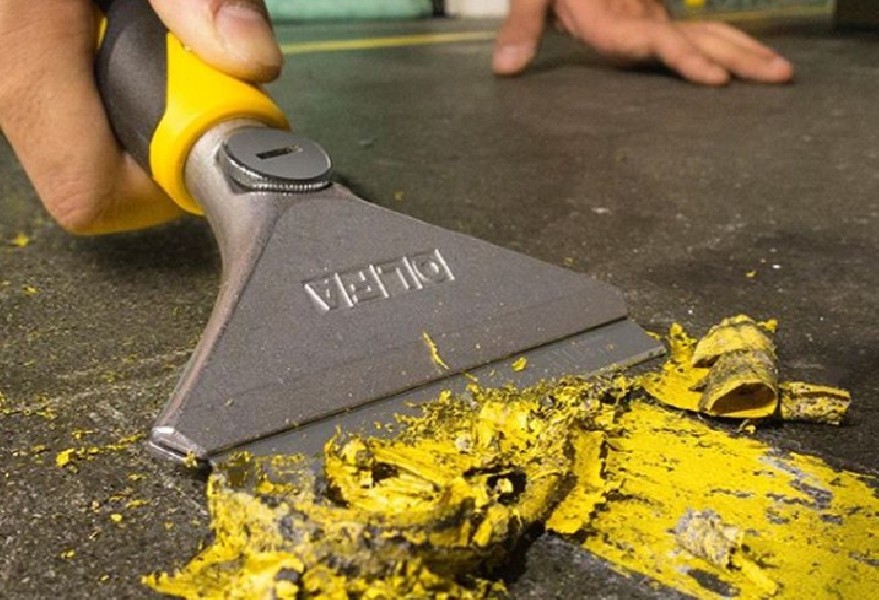 Skrobak do ciężkich prac z wymiennym ostrzem...