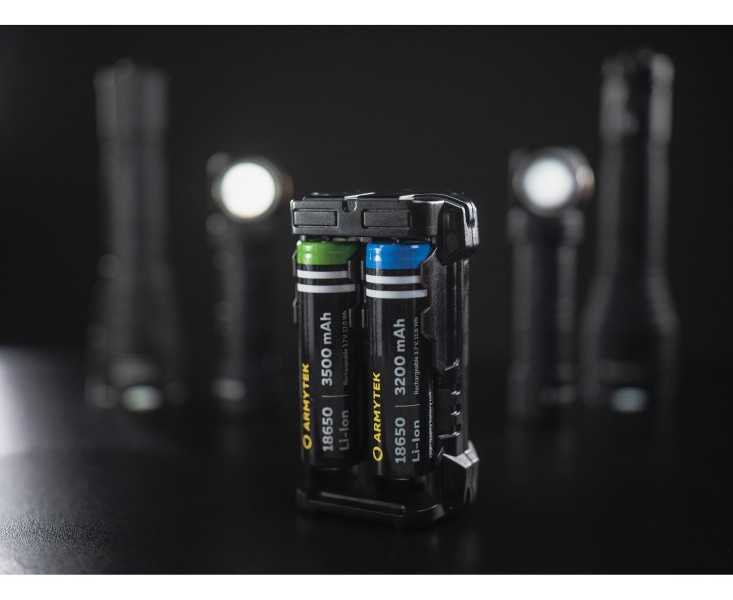 Ładowarka do akumulatorów ARMYTEK Handy C2 VE 2ch