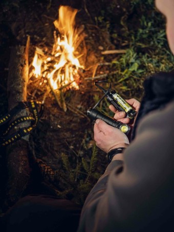 Latarka ARMYTEK Wizard C2 Pro Max światło Białe - 4000lm