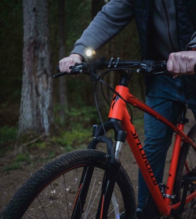 Latarka ARMYTEK Wizard C2 Pro Nichia światło Ciepłe / Naturalne - 1600lm