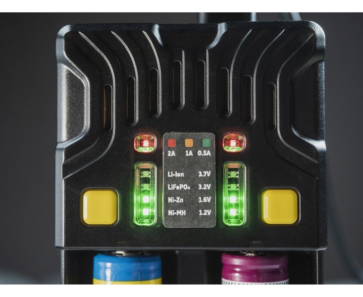 Ładowarka do akumulatorów ARMYTEK Uni C2 Plug...