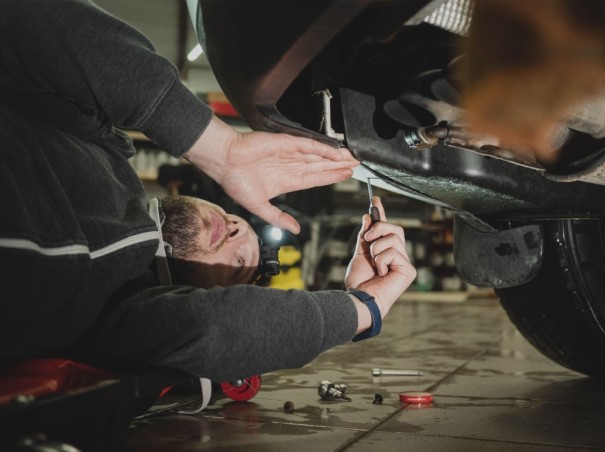 Latarka ARMYTEK Wizard C1 Pro światło Białe - 1000lm