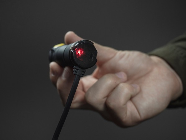 Latarka ARMYTEK Prime C1 Pro światło Ciepłe - 930lm