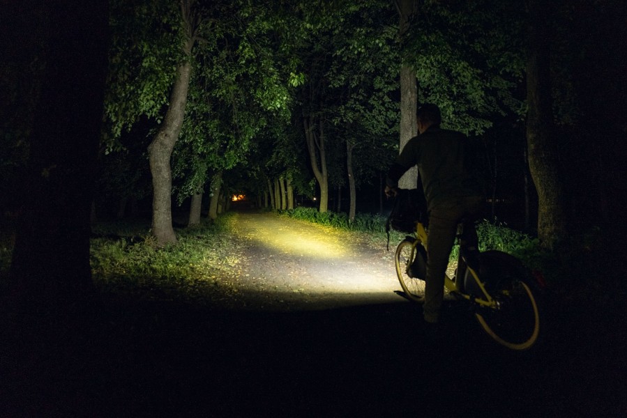 Latarka ARMYTEK Prime C1 Pro światło Ciepłe -...