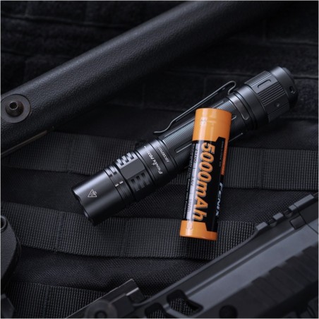 Latarka diodowa FENIX PD36R Pro 2800lm