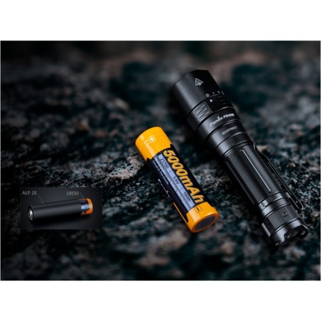 Latarka diodowa FENIX PD40R V2.0 3000lm