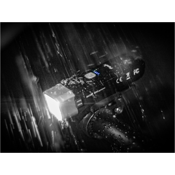 Latarka diodowa rowerowa FENIX BC25R - 600lm