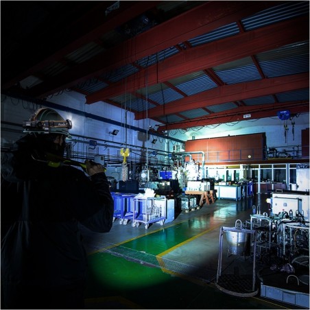 Latarka diodowa - czołówka FENIX HP25R V2.0 1600lm