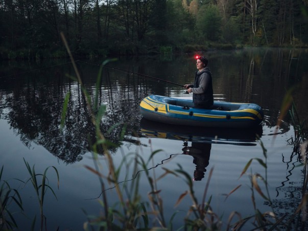 Latarka ARMYTEK Wizard C2 WR Magnet 1100lm