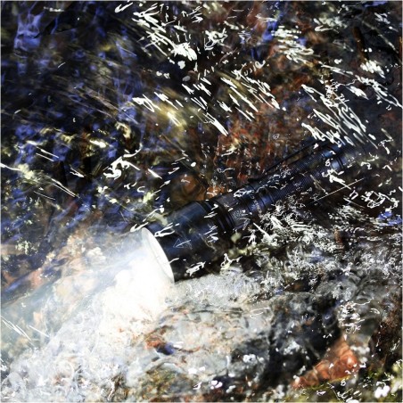 Latarka diodowa FENIX C7 - 3000lm