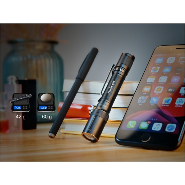 Latarka diodowa FENIX E20 V2.0 - 350lm