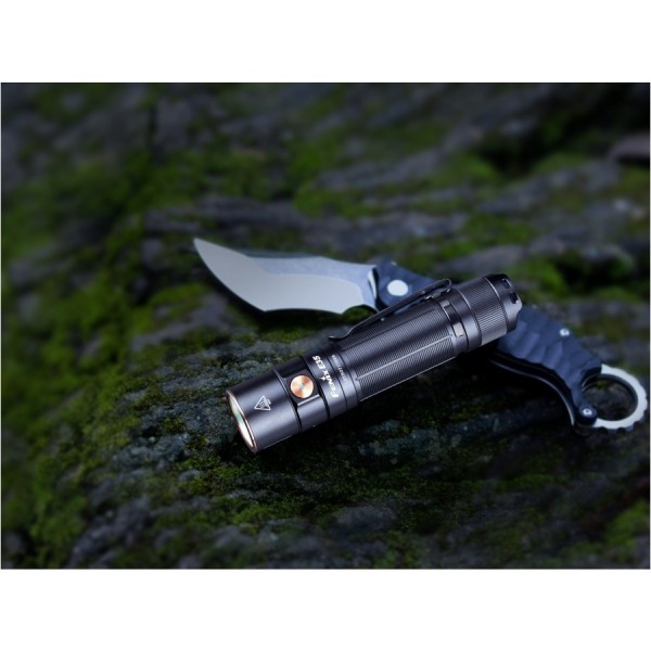 Latarka diodowa FENIX E35 V3.0 - 3000lm