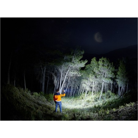 Latarka diodowa FENIX E35 V3.0 - 3000lm