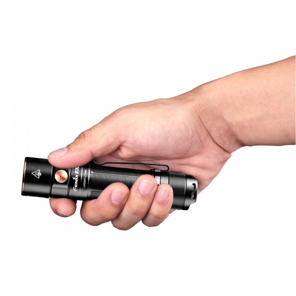 Latarka diodowa FENIX E35 V3.0 - 3000lm