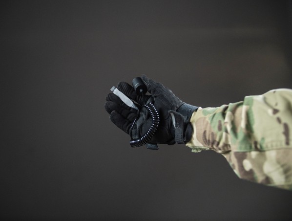 Włącznik żelowy ze skręconym przewodem 25-70cm ARMYTEK ARS-01